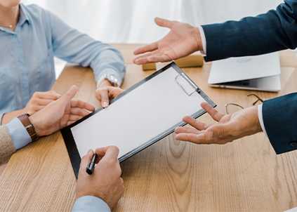 金利源：家用净水器净水时突然声音大而嘈杂，如何解决？